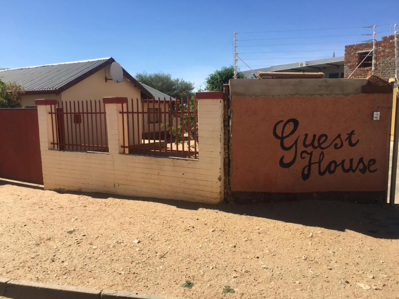 Pandeinge Hotel Windhoek Kültér fotó